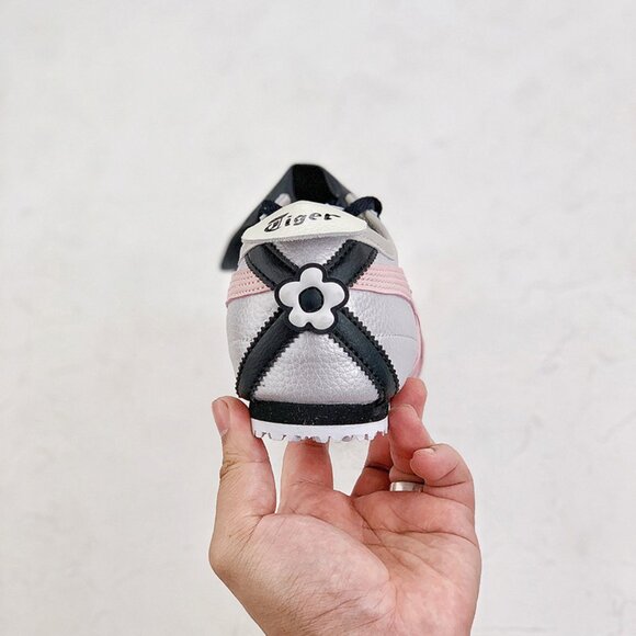 Onitsuka Tiger Pink And Silver Sneakers - Picture 7 of 9